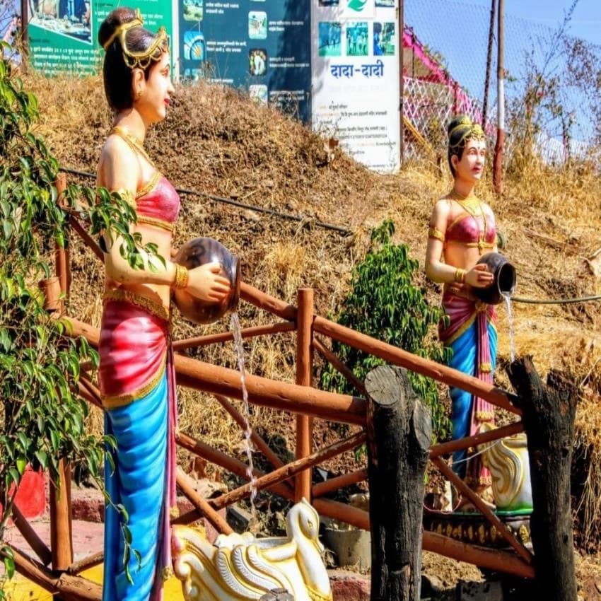 Frp Lady Fountain Statue