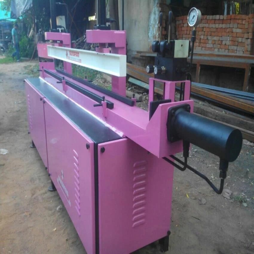 Finger Joint Machine, For Wood Cutting, Automation Grade: Semi-automatic