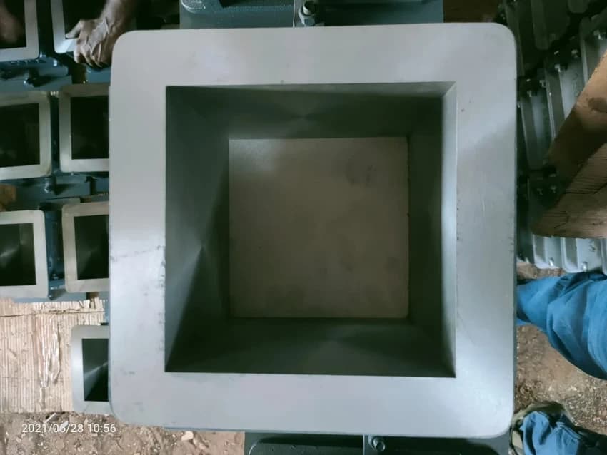Cast Iron 100Mm Concrete Cube Mould