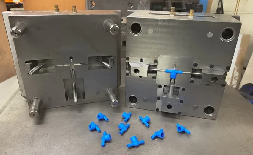 Plastic Molds .