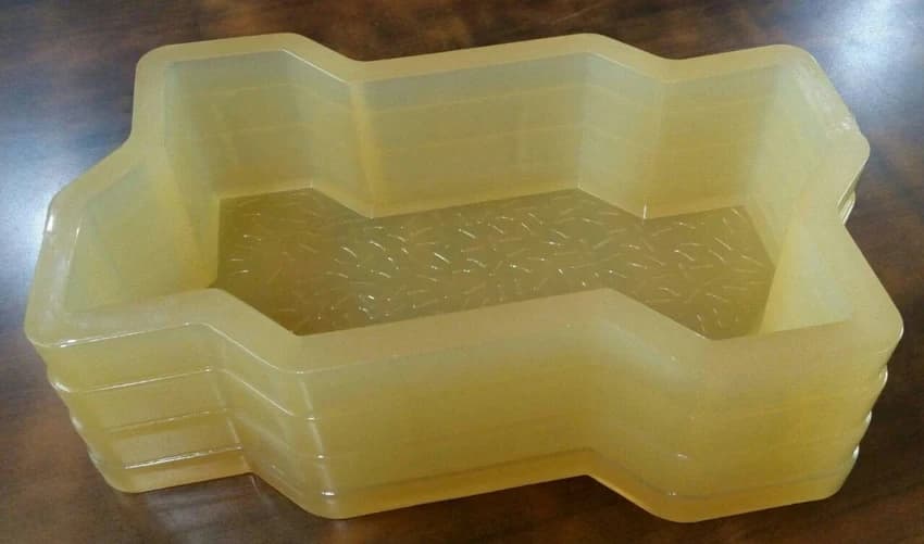 PVC Zig-Zag Plastic Paver Mold