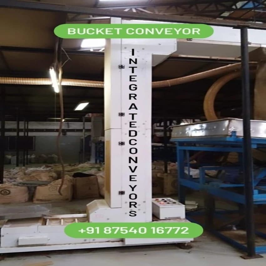 Mild Steel Z-type Bucket Elevator Conveyor System, Capacity: 2 Tons / Hour