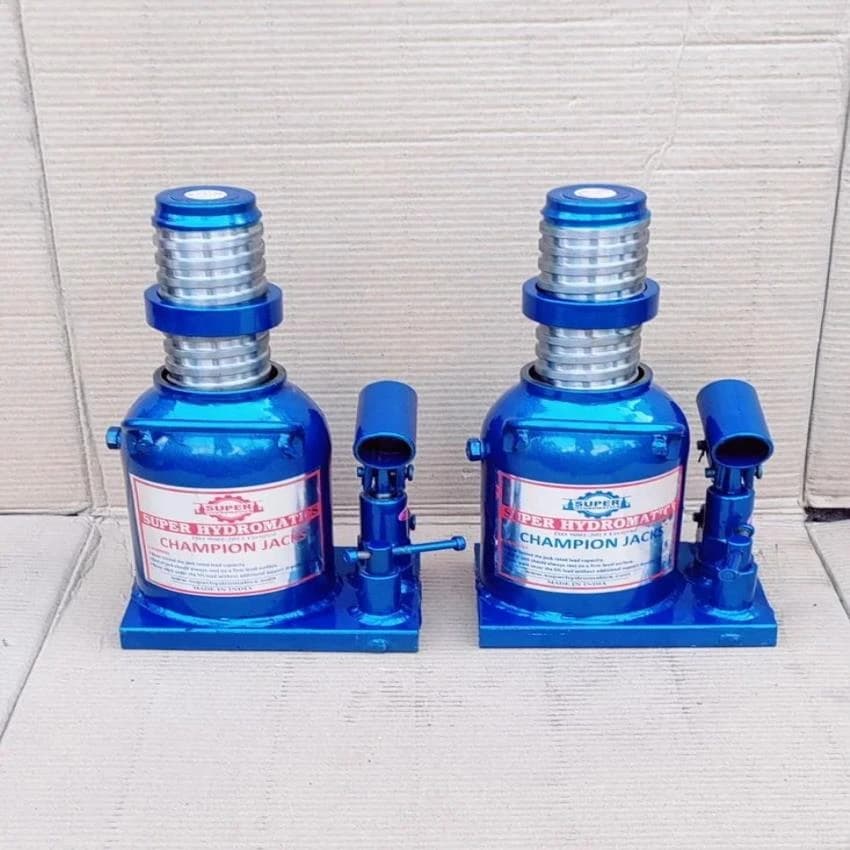 Champion Jacks Mild Steel 40 Ton Hydraulic Bottle Jack, For Car Lifting