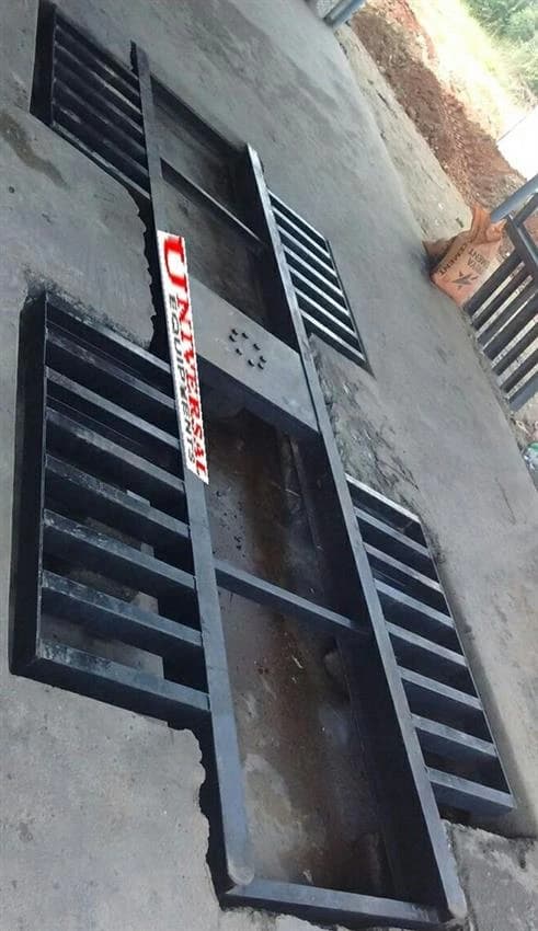 Factories Hydraulic Butterfly Ramp