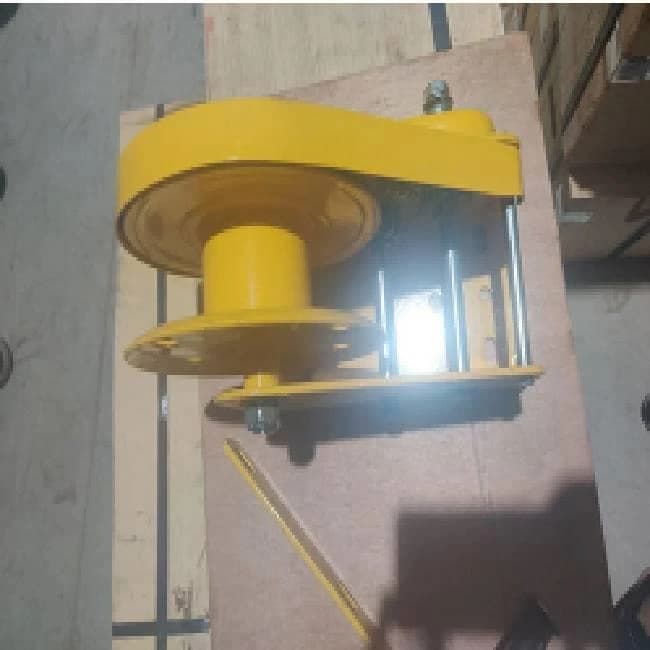 Manual Winch