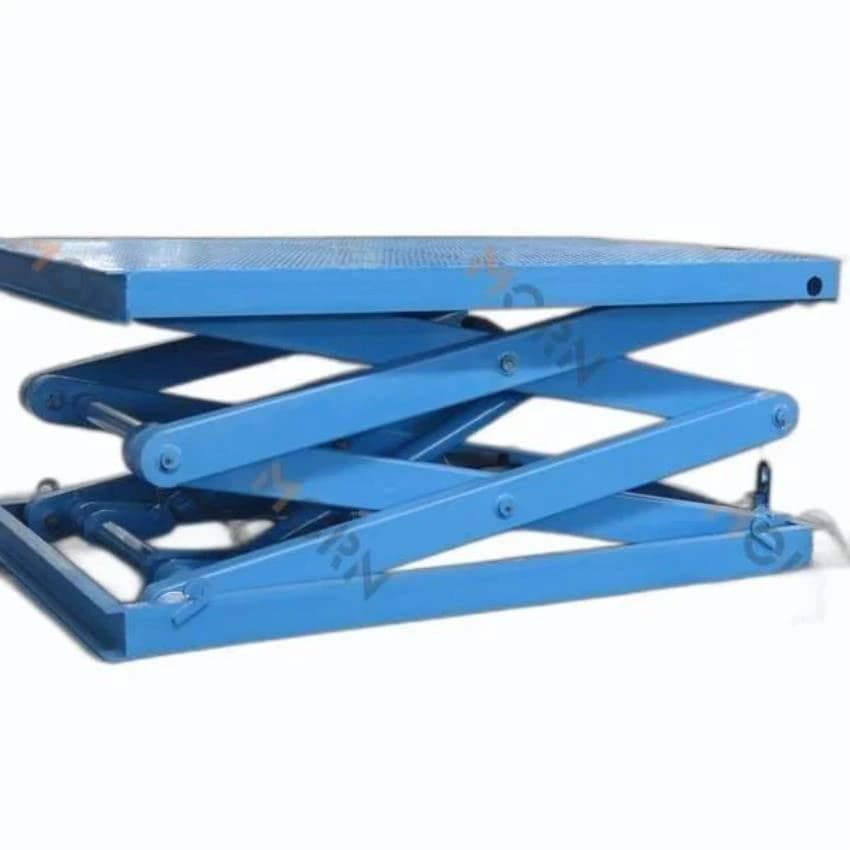 Hydraulic Scissor Lift, Running Mode: Moving, Capacity: 2 Ton