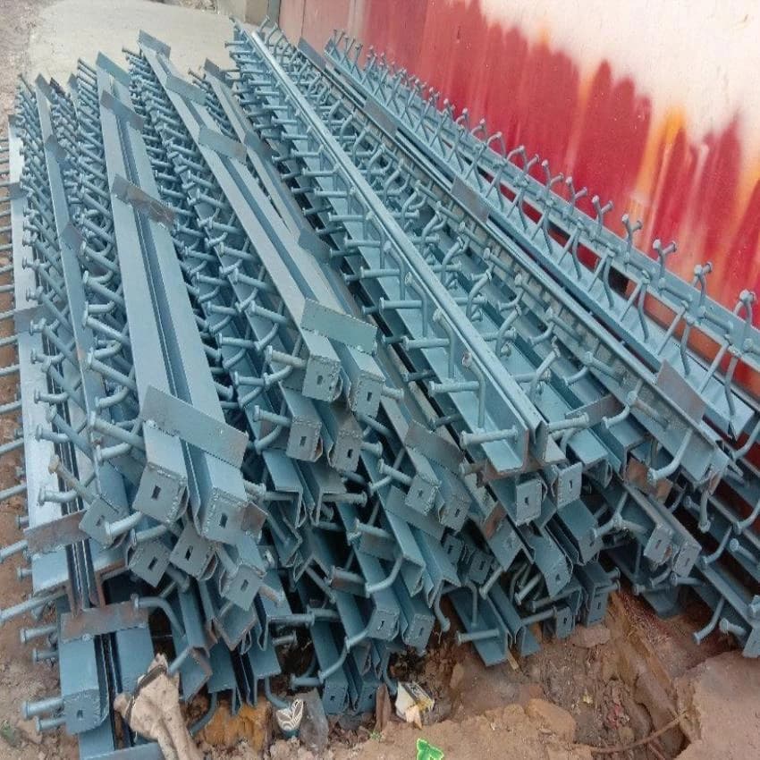 Steel Strip Seal Expansion Joint, For Bridge, Size: 2 inch