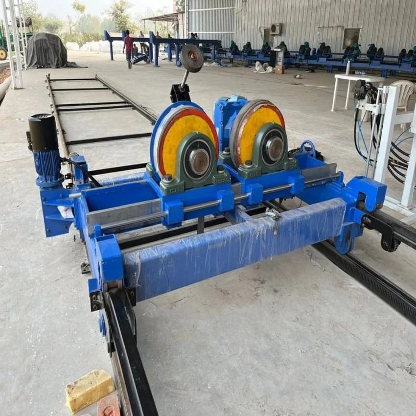 MILD STEEL Pipe Trolley Rotator & Conveyor, Capacity: 500 Kg/Feet