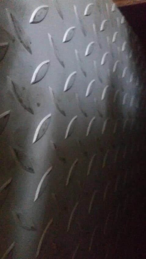 304 Stainless Steel Chequered Plate, Thickness: 2-3 mm, Size: 1250x2500