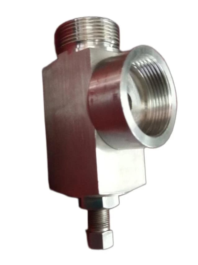1 inch Stainless Steel Angle Valves