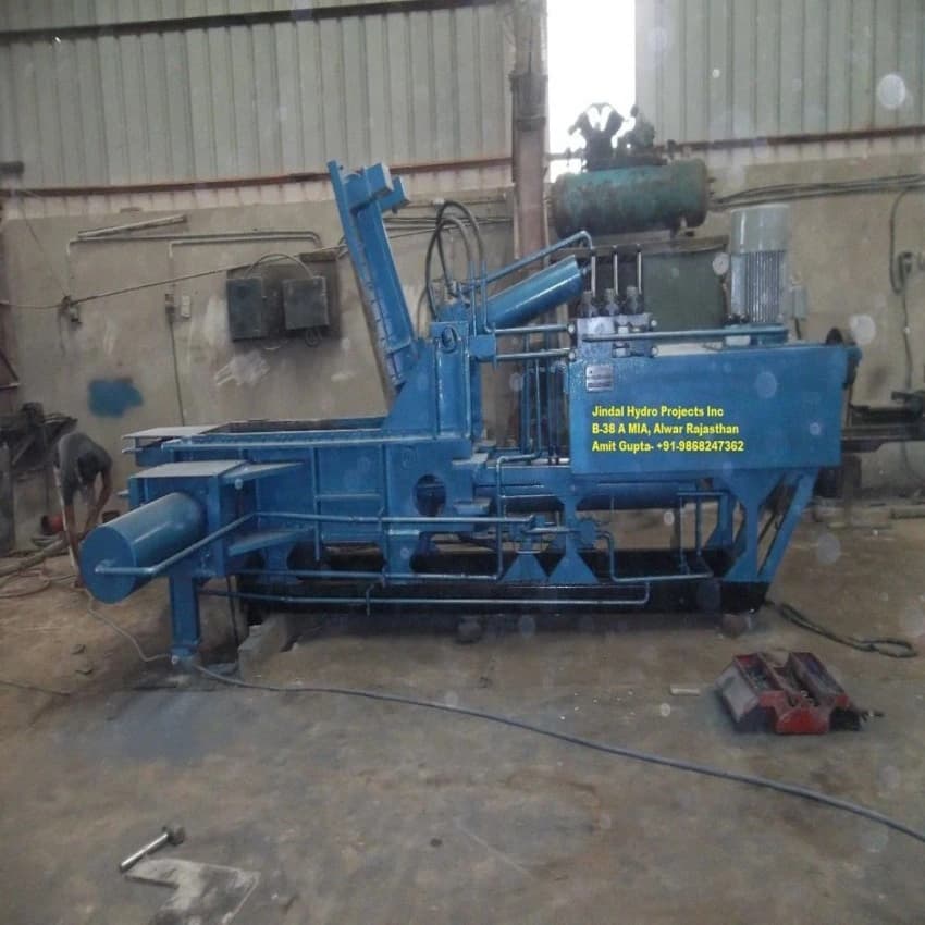 Mild Steel Hydraulic Paper Baling Press Machine