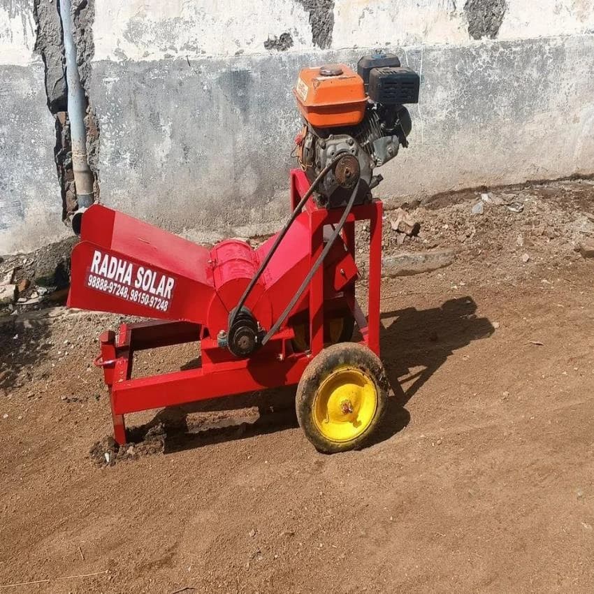Wood Chipper Machine, Production Capacity: 100 kg/hr