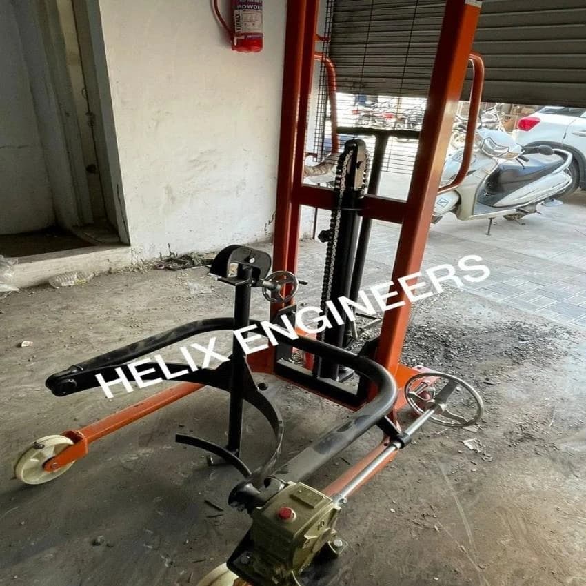 Manual Drum Stacker Tiller, Lifting Capacity: 1500 kg