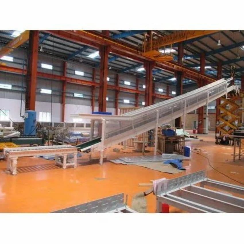 Mild Steel Rough Top Belt Conveyors, Belt Thickness: 2 - 5 mm