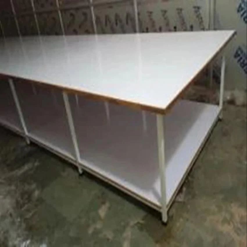 Mild Steel Cloth Cutting Table, Size: Custom