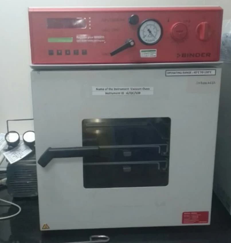 100-200 deg. Celsius Vacuum Oven (Brand:SSFW)