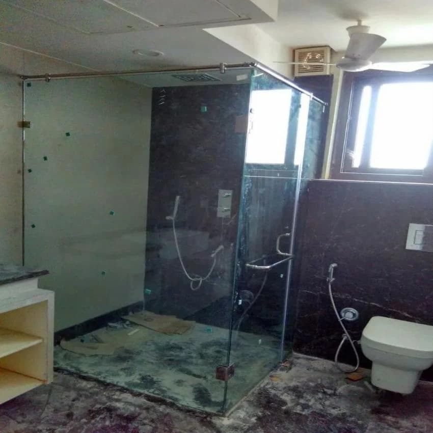 Glass 10mm Hinged Door Cubicle Shower