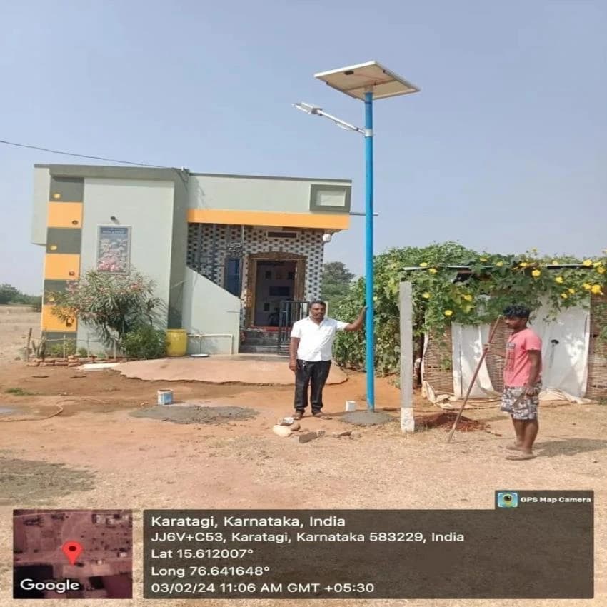 20 Watt Semi Integrated Solar Street Light