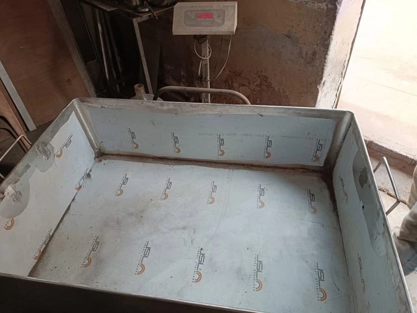 Rectangular Stainless Steel 304 Tube, 6 meter