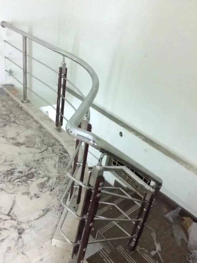 Stainless Steel Railings, Baluster, Material Grade: SS 304
