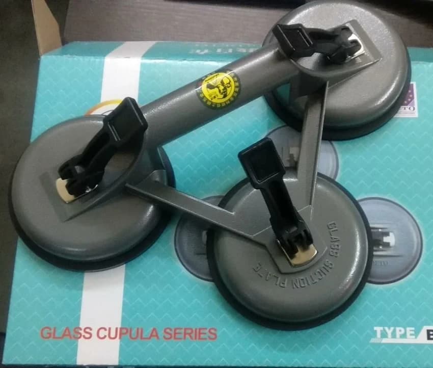 Mild Steel Glass Lifter With Three Cups
