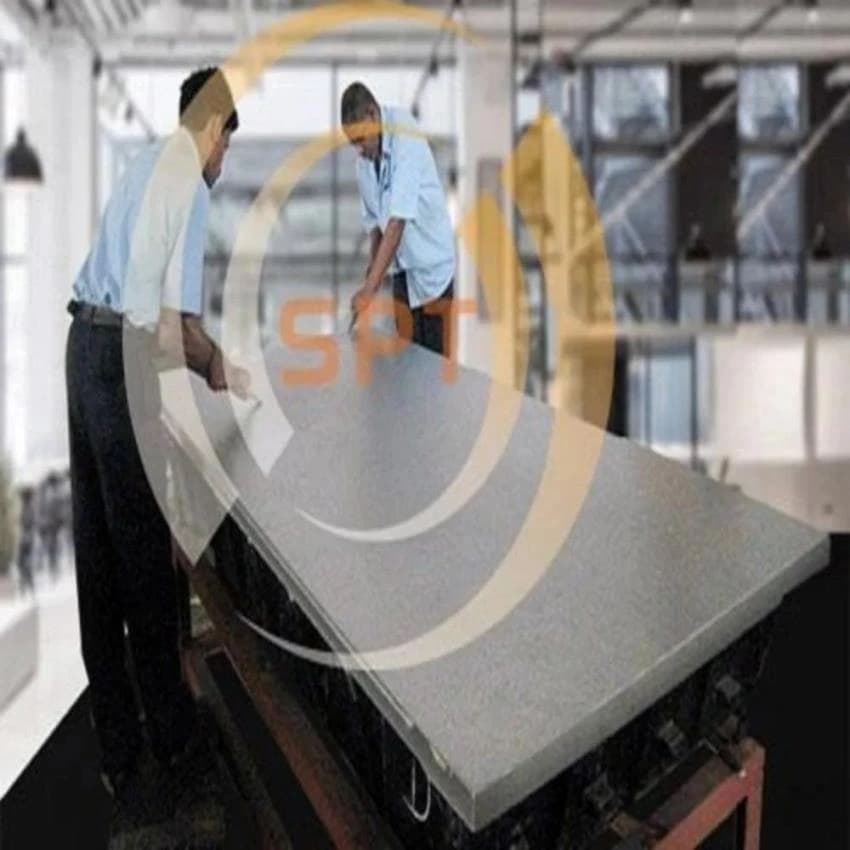 Cast Iron Surface Plates Supplier In Bangalore, Size: 630 x 630 mm