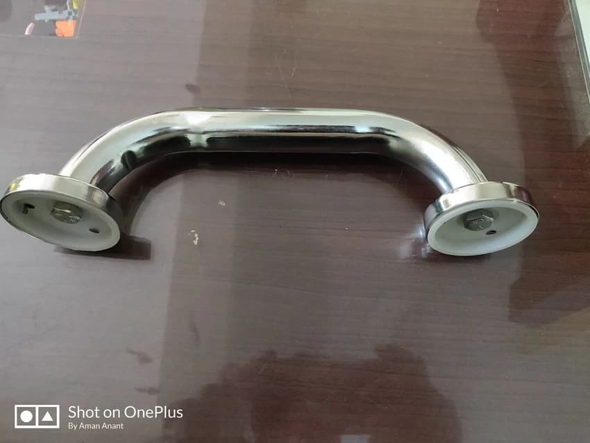 Bathroom Accessories Silver Stainless Steel Hand Grab Bar, For Toilets, Size/Dimension: 9