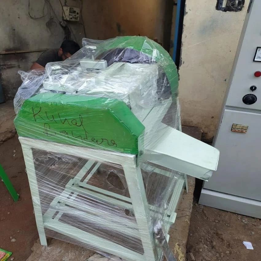 Color Coated Plastic Dana Cutter Machine, Capacity: 300kg