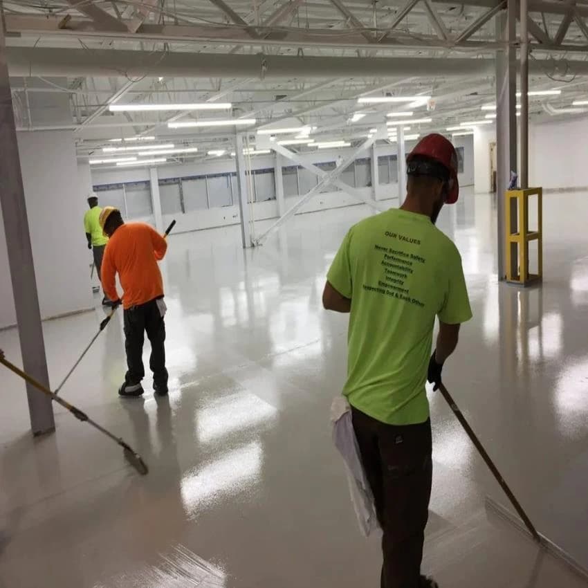 Industrial Epoxy Flooring Paint, Packing Size: 20 L, Packaging Type: Tin