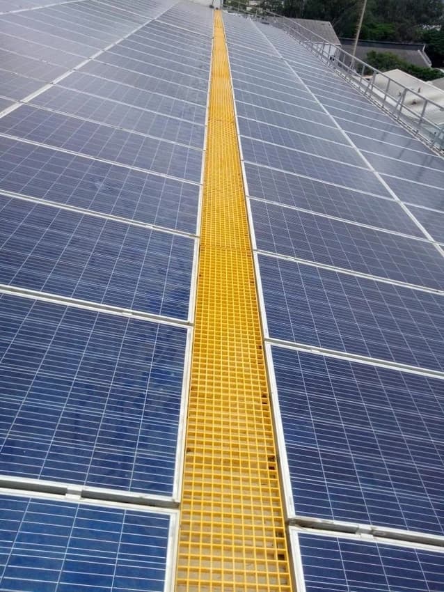 25mm Molded FRP Solar Walkway Grating