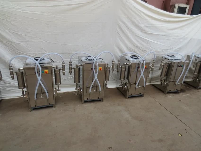 Filling Machine For Hair Oil Bottle