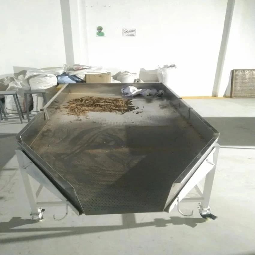 Stainless Steel Dry Fruits Sorting Machine, (22x32.9) cm, 14 inch