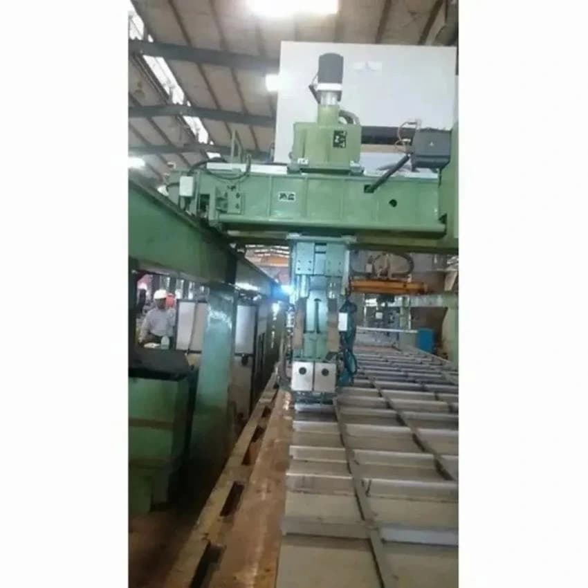 Railway Side Wall Welding Machine, Automation Grade: CNC Automatic