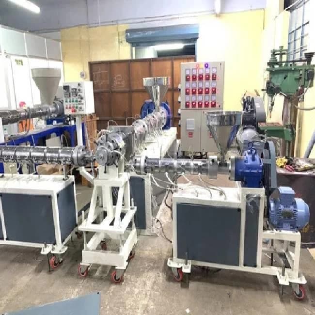 HDPE Plastic Pipe Extruder Machine