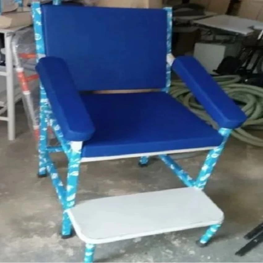 Blue Mild Steel Blood Donor Chair