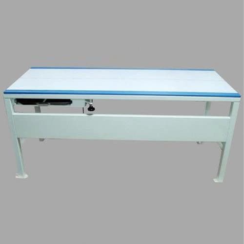 Mallard Haelthcare Wood Horizontal Bucky Table For X Ray, Packaging Type: Standard, Size: Length-72 Inch,Width-27 Inch