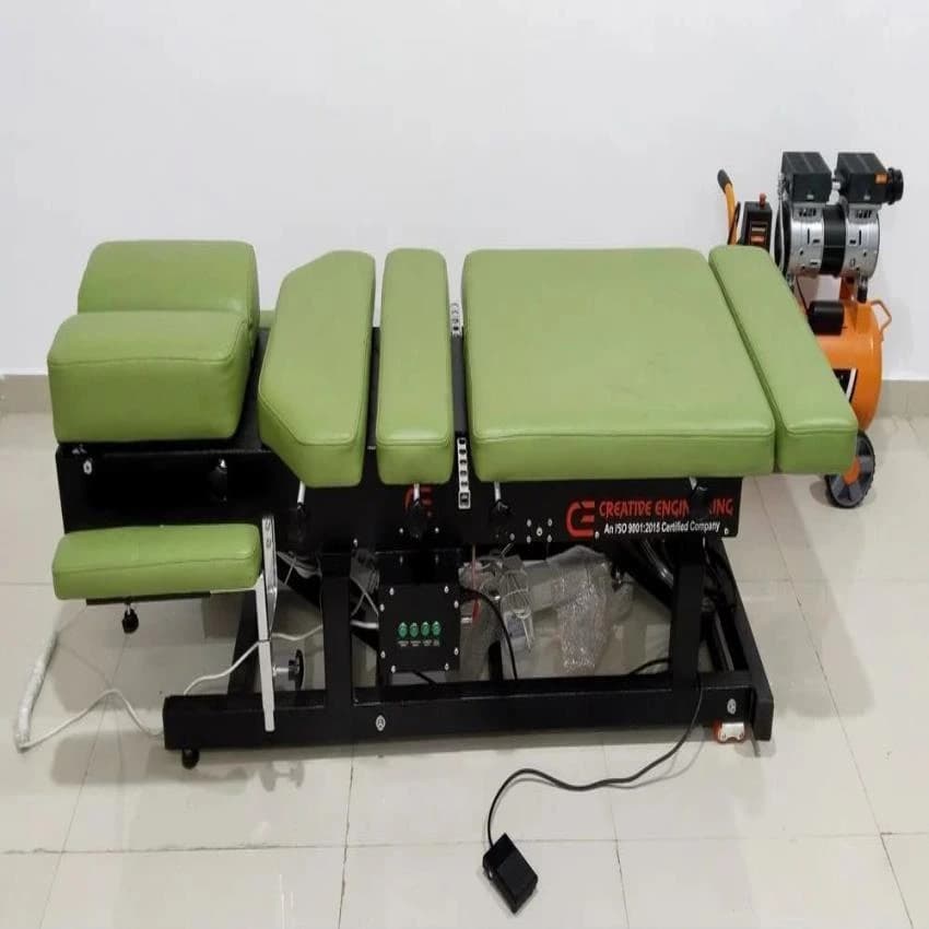 CREATIVE ENGINEERING Mild Steel Chiro table, For Hospital