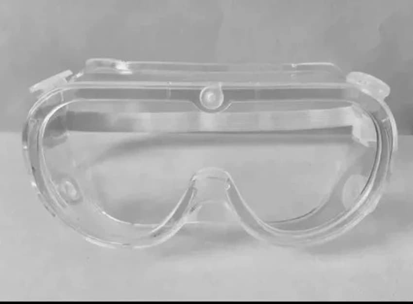 Chemical Splash goggle with valve