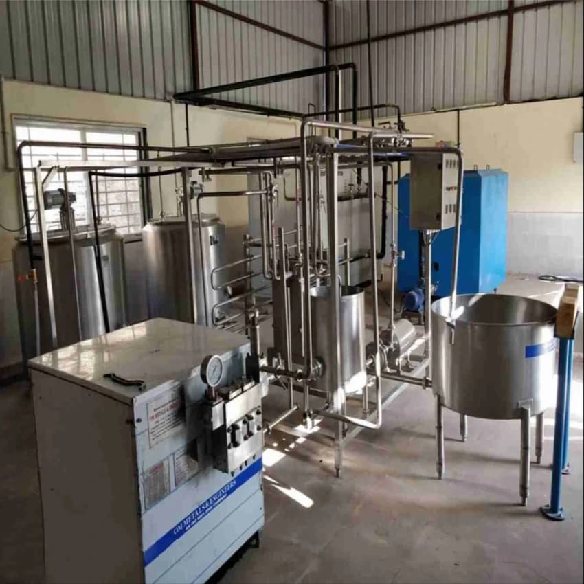 Stainless Steel Mini Dairy Plant, Milk Processing Capacity: 300 LPH