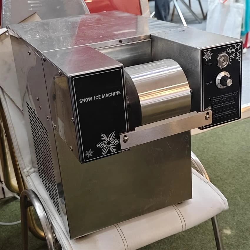 Snowflake ice machine