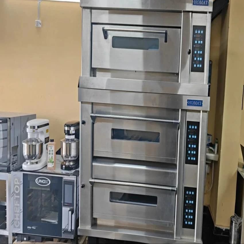 Triple Decks Bread/Bun HOMAT 3 DECK 12 TRAYS ELECTRIC OVEN, HM-312 E
