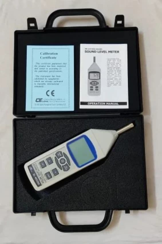 30 to 130 dB Lutron Sound Level Meter