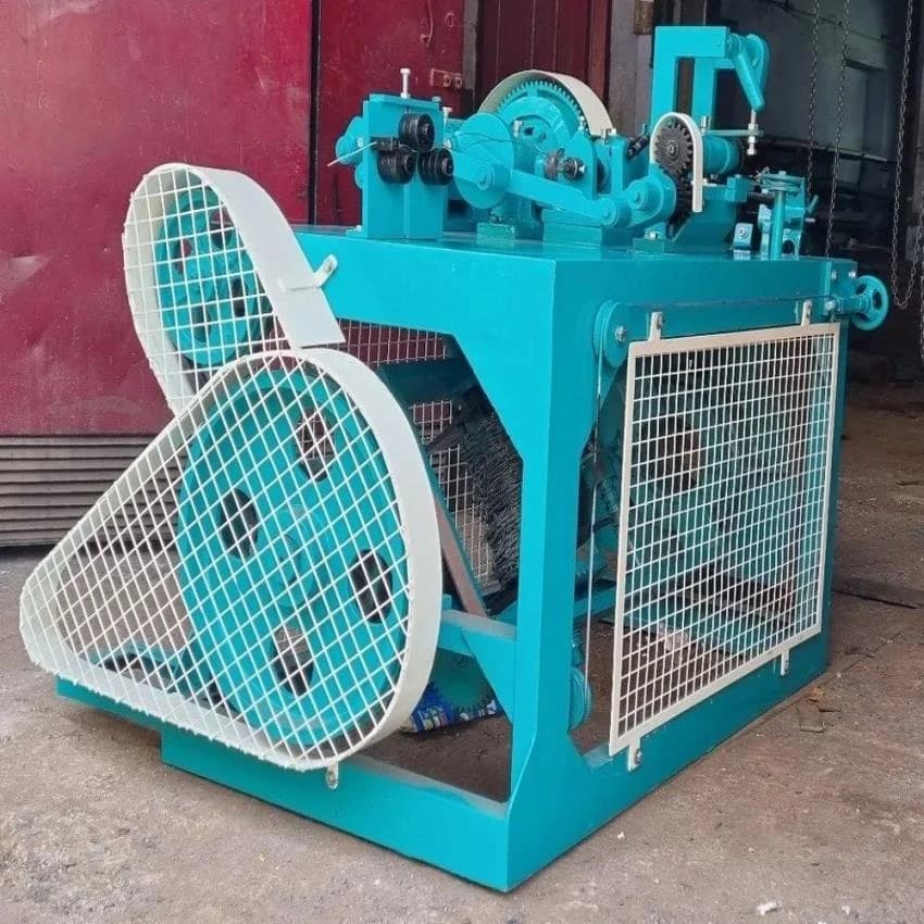 Iron Automatic Barbed Wire Making Machines, Production Capacity: 701-800 kg/shift