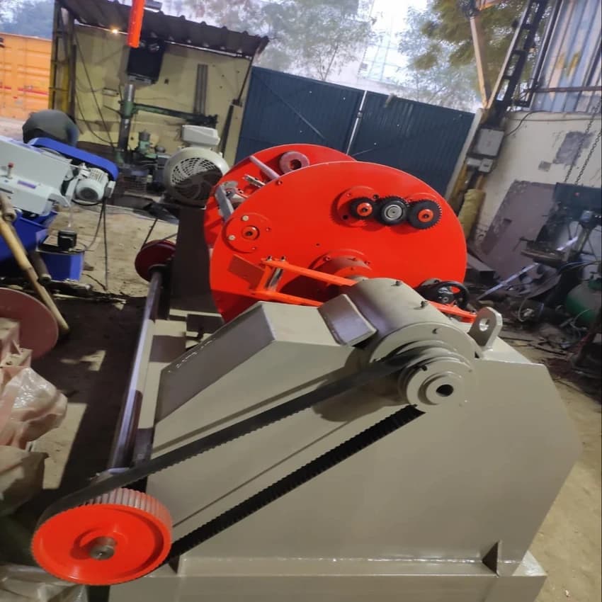 Mild Steel Wire Twisting Machine, Automation Grade: Semi Automatic