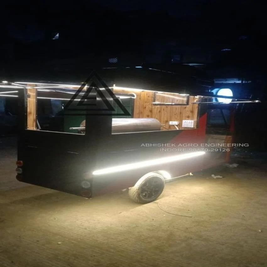 Steel Red ROLLER ICE CREAM E RICKSHAW, For Vending