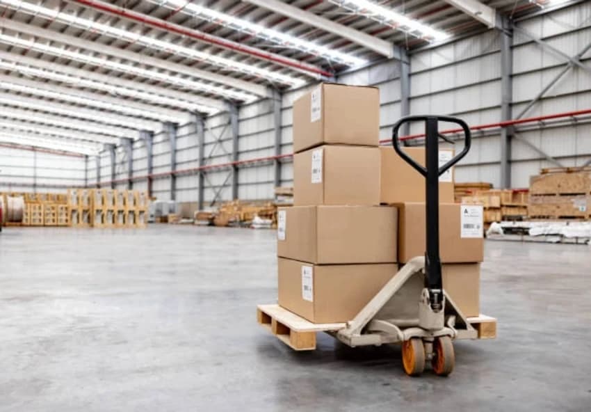 Box Type Material Handling Trolley