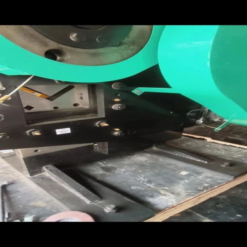 Angle Cutting Machine