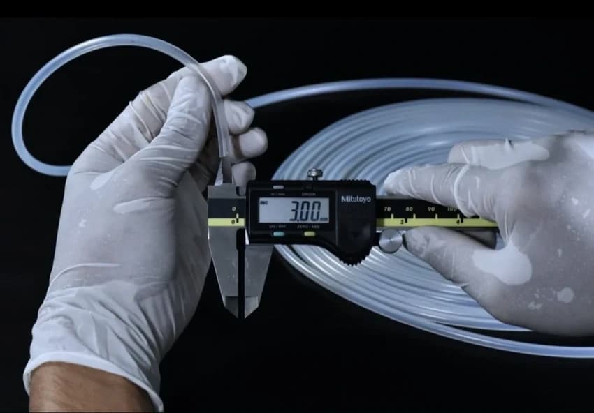 Pharmaceutical Grade Transparent Silicone Pipe, 3mm x 5mm
