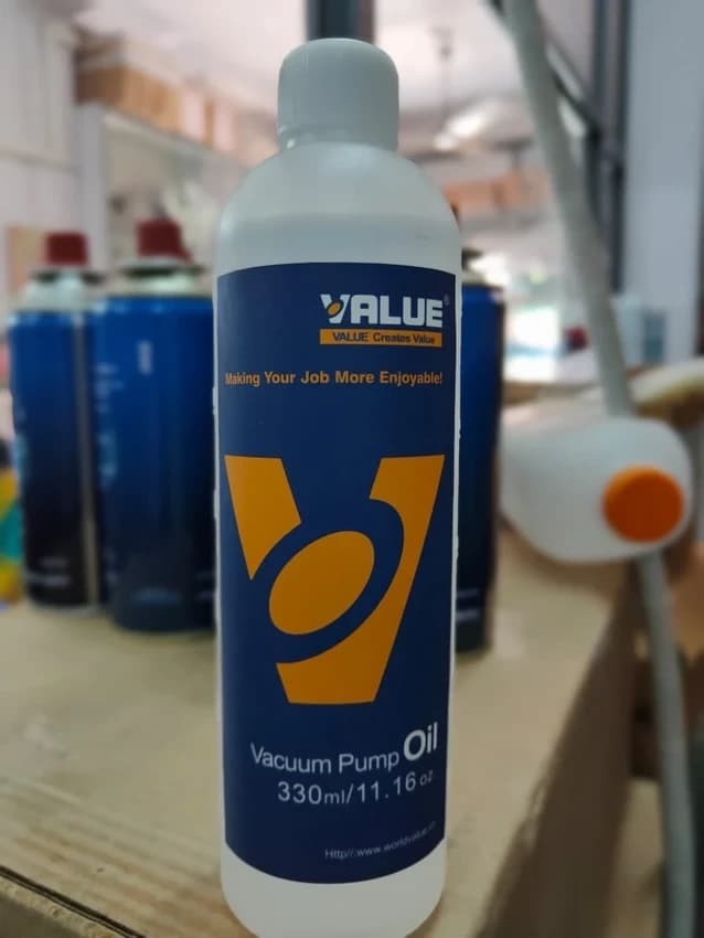 Castrol Vaccum Pump Oil, Bottle of 500ml