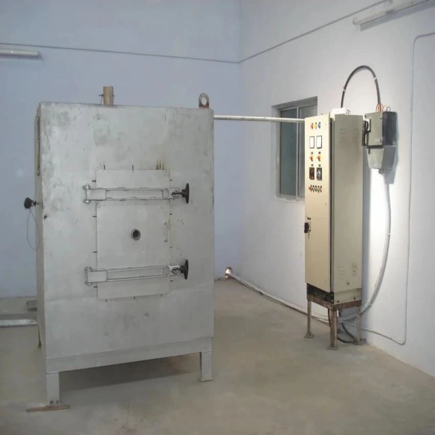 Mild Steel Tray Dryer Oven, Capacity: 500 kg